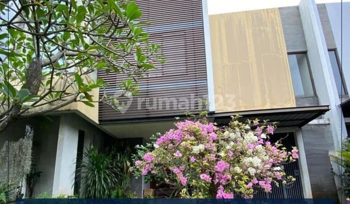Rumah Cantik Di Cluster Blossom Ville Luas 240m2 Hanya 5 Miliar!! Full Furnished - The Green Bsd City