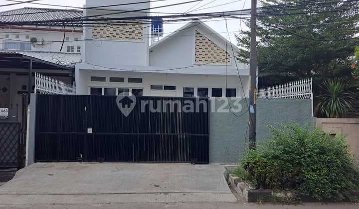 Dijual Rumah Siap Huni Dikomplek Megapolitan SHM
