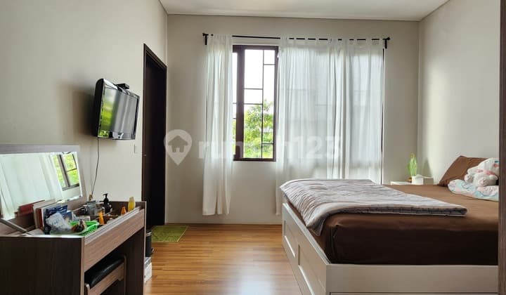 Dijual Rumah Siap Huni Lokasi Strategis di Mozia Cluster Amarine