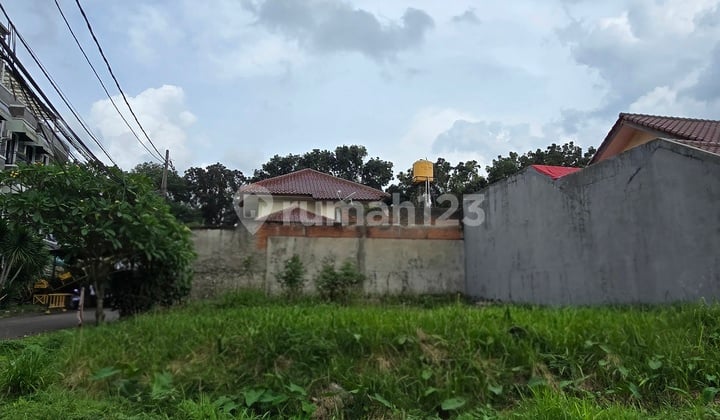 Kavling Griya Loka Posisi Prime, Dekat Pos Sekuriti dan Main Road