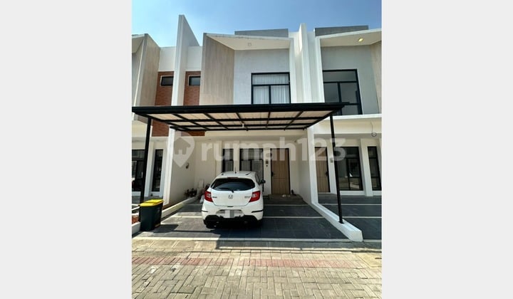 Rumah di The View Bintaro, Tangerang Selatan (5 Menit ke Stasiun Sudirmara)