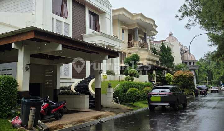 Semi-Furnished Spacious House in Taman Giri Loka BSD, South Tangerang