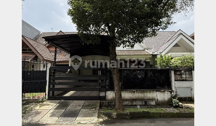 Rumah Bagus SHM di Giri Loka BSD, Tangerang Selatan