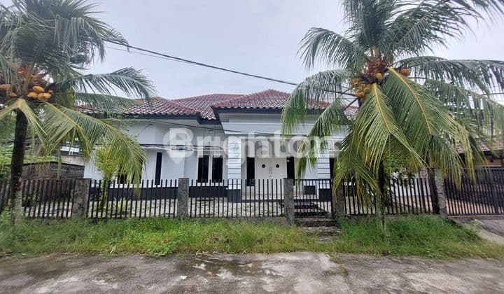 Rumah Cantik Disewakan di Perum Daksa Balikpapan