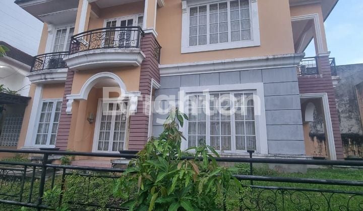 DIJUAL RUMAH CANTIK DI BALIKPAPAN BARU