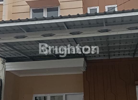 DIJUAL CEPAT RUMAH DUA LANTAI DI BALIKPAPAN REGENCY