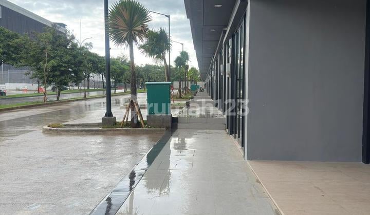 Sewa Ruko Baru 3 Lantai di Lippo Cikarang