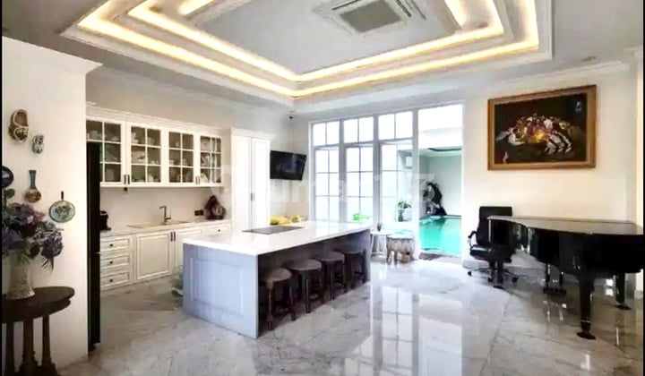 Rare Unit! Navapark Lancewood 12x28 Bsd House Furnished With Luxurious Swimming Pool