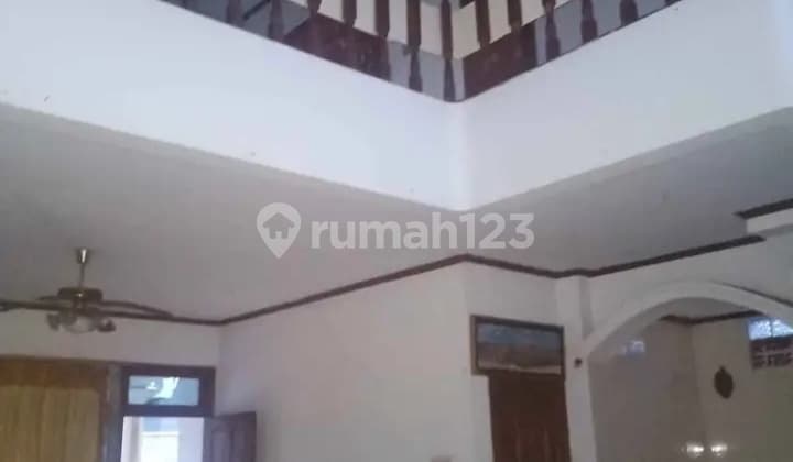 Rumah Siap Huni 2 Lantai Lokasi Strategis Dekat Sekolah dan MRT di Pondok Labu, Jakarta Selatan