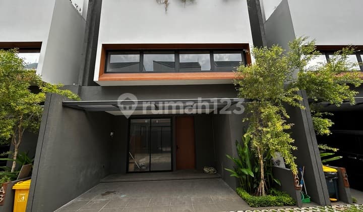 Disewakan Rumah Baru 3 Lantai Veteran Bintaro (Private Cluster)