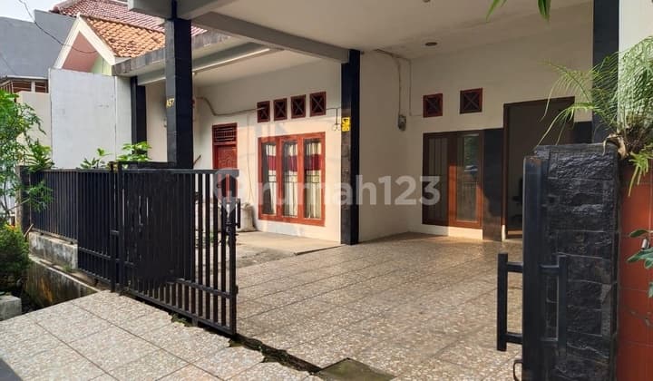 Jual Rumah Di Komplek Pondok Pucung Indah 1