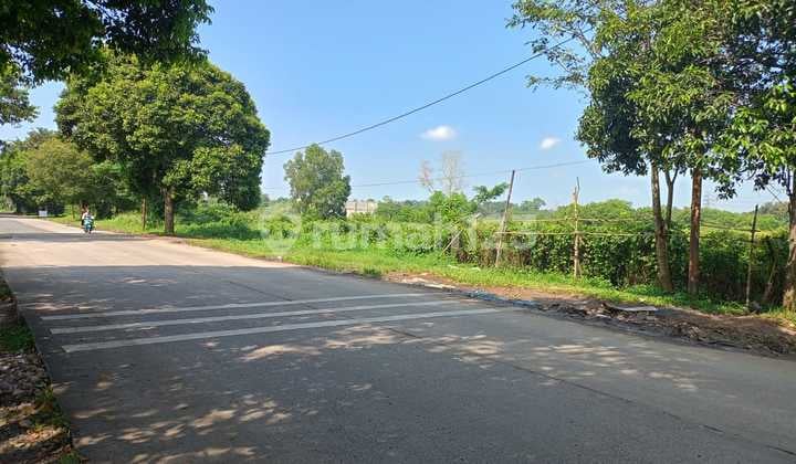 Tanah Komersial Siap Bangun, 3 Kavling Luas, Lokasi Potensial