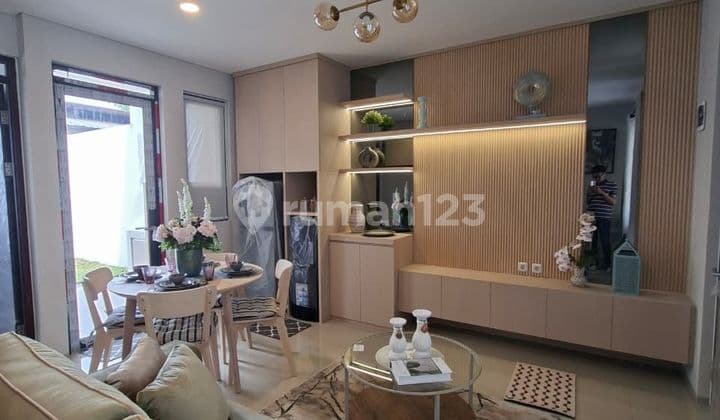 Rumah 2 Lantai Full Furnished Hanya dengan 10 Jt bisa Langsung Huni