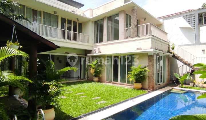Limited! For Sale, Nice House with SHM in Sector 9-Bintaro
