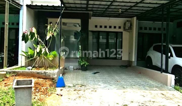 For Rent: Ready-to-Move-In House Boulevard Graha Raya Bintaro 2 Bedrooms 2 Bathrooms