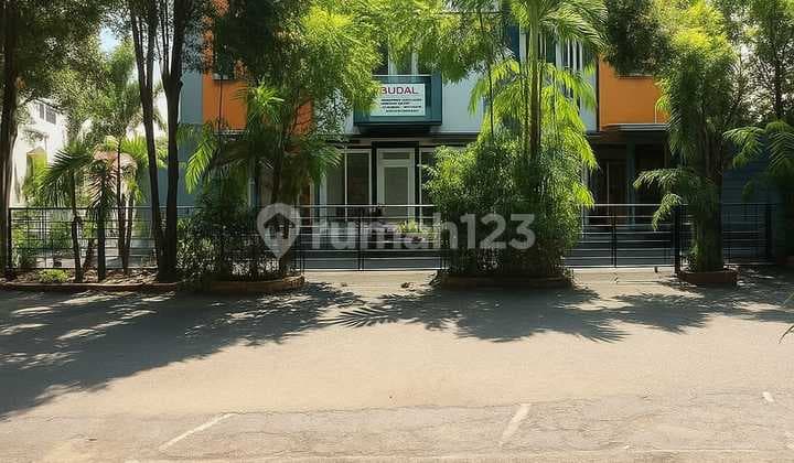 Termurah! Ruko 3 Lantai Sharing Carport Dekat Mrt Hj. Nawi Di Pondok Pinang