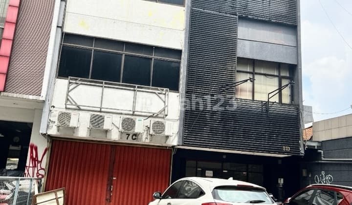 Jarang Ada! Ruko Termurah Lokasi Sangat Strategis Di Area Fatmawati, Cipete Ruu008