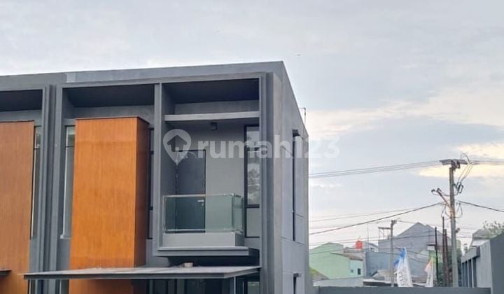 Jual Rumah Hook Baru Grand Residence City Cluster Visala Lake
