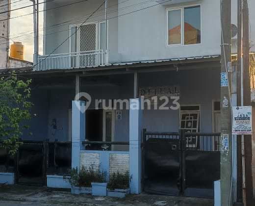 For Sale West Surabaya House Ready to Occupied Negotiable