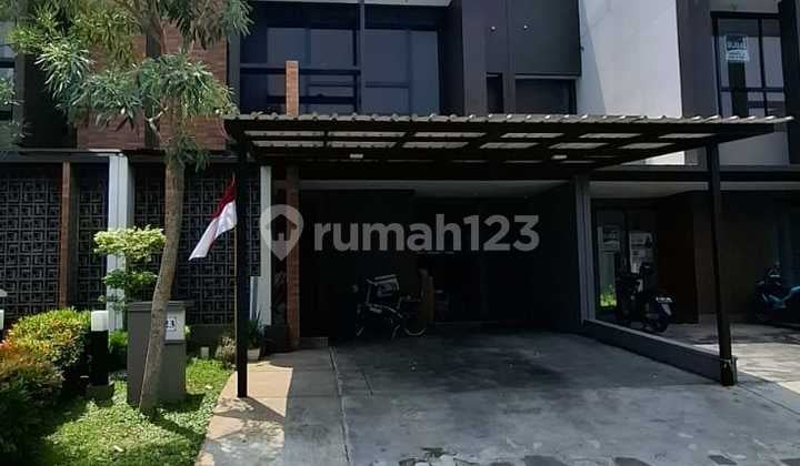 Jual Rumah Suvarna Sutera Cluster Alam Signature Nego