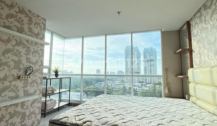 Springhill Terrace Apartment 3+1BR. Langka. Sudut. 100m2. Nego