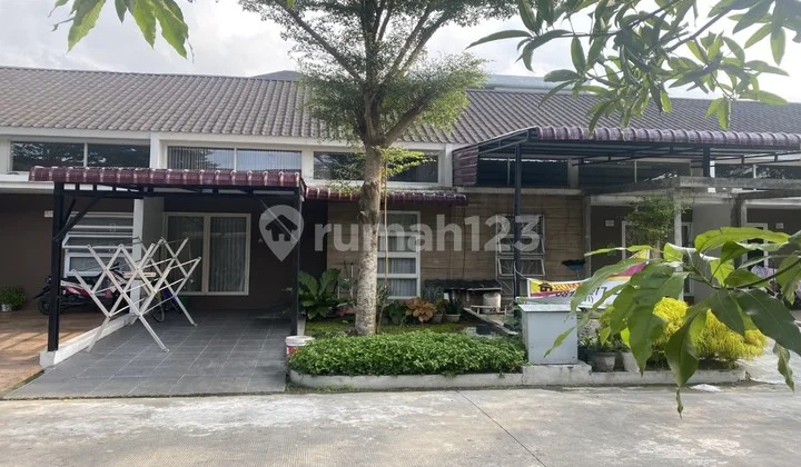 Rumah Tinggal Komplek Halton Place