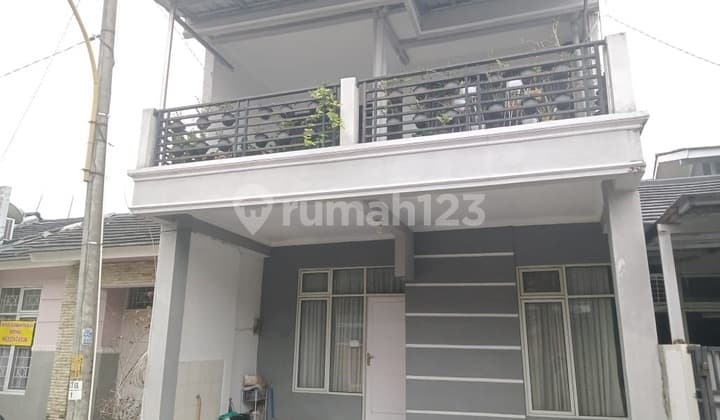 Rumah Tinggal Perumahan Graha Timur 8
