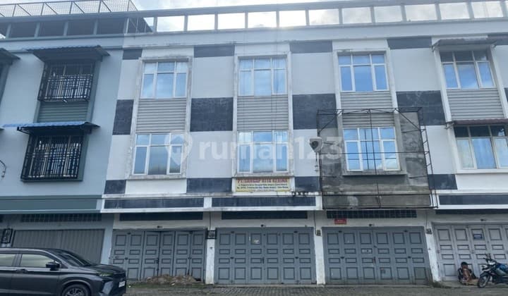 Ruko Komp Amplas Centre
