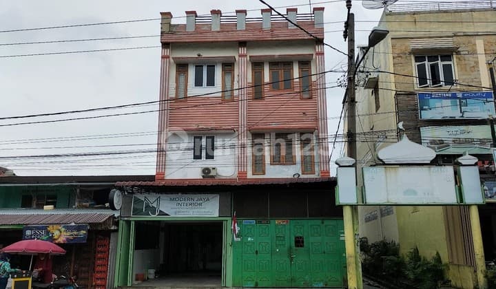 Corner Rawa Street Shophouse