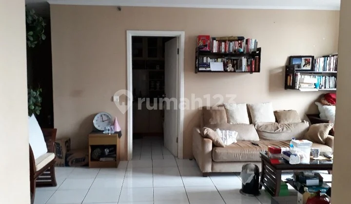 Apartemen Paladian Park Blok B