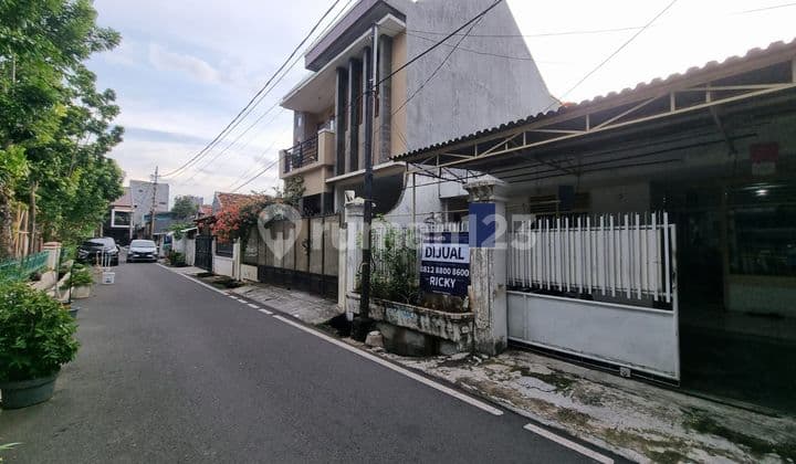 Jual Rumah di Petojo, Jakarta Pusat, R R
