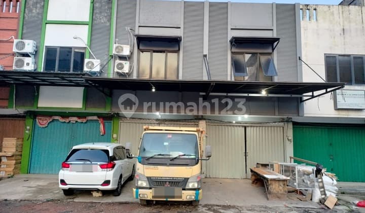 For Sale: Shop House in Kosambi Baru Housing, Duri Kosambi, West Jakarta R R
