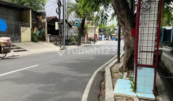 House for Rent ex-Boarding in Tomang, West Jakarta EF