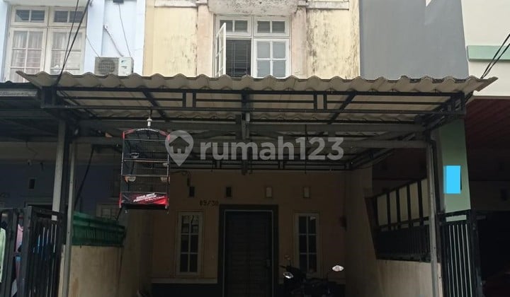 For Sale: 3-Story House in Daan Mogot Housing, Tangerang EF