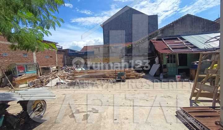 Tanah Hook Strategis bonus ruang usaha di mainroad Terusan Jakarta Antapani cocok untuk berbagai usaha