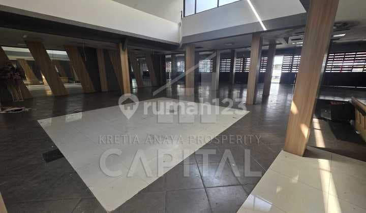 Ruang Usaha Strategis di Cihampelas Mainroad Cocok Untuk Bisnis Kuliner dan Bisnis Lainnya Juga