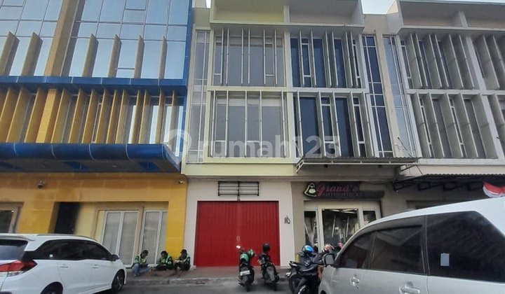 Dijual Ruko 3 Lantai Di Grand Wisata, Bekasi Timur