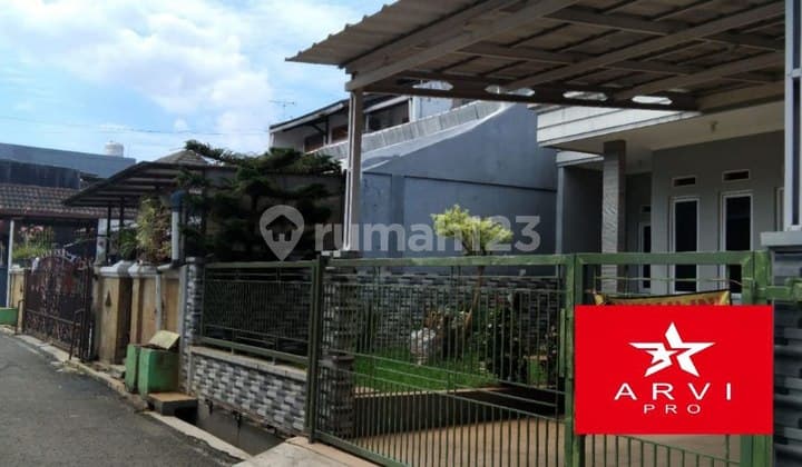 For Sale: Nice Strategic House in Bintara Cooperative Complex