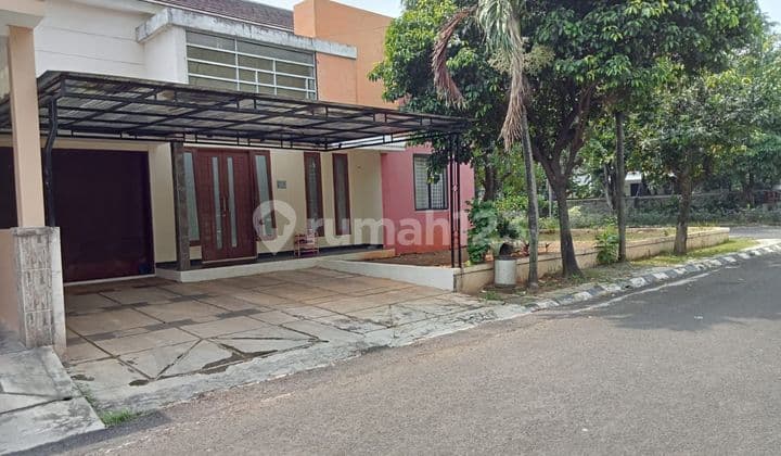 *Dijual Rumah Nyaman di Hook di Perumahan De Sanctuary, Jatimakmur-Pondokgede*