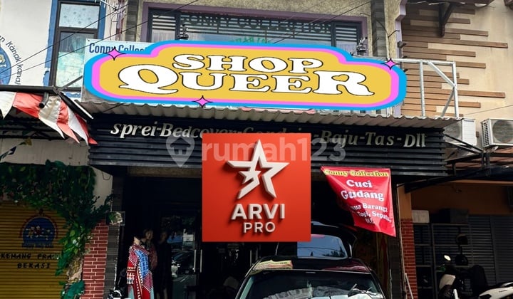 Dijual Ruko 2,5 Lantai Strategis dan Cocok Utk Usaha di Kemang Pratama, Bekasi Barat