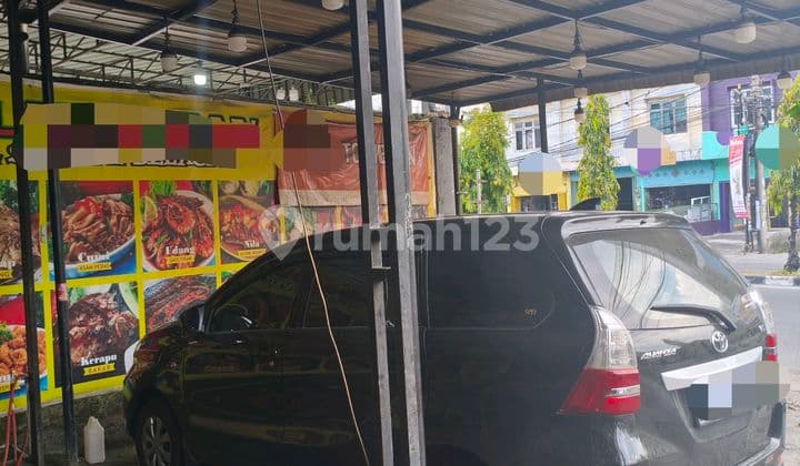 Ruko Posisi Hook di Pinggir Jalan Jl Setia Budi, Luas 499M2, SHM