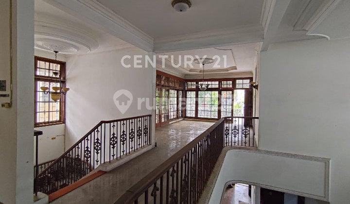 Rumah Besar Dan Luas Cocok Utk Usaha Di Rawamangun JakTim R2231