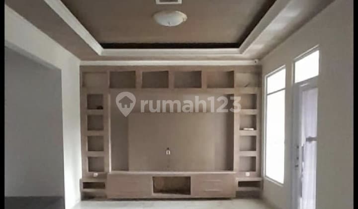 Rumah Siap Huni Aman Nyaman Dalam Komplek S9430