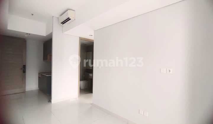 Orchid Garden Apartment 2BR Semi Furnished West Jakarta