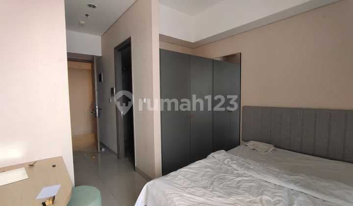 Taman Anggrek Apartement Studio Furnished, Jakarta Barat