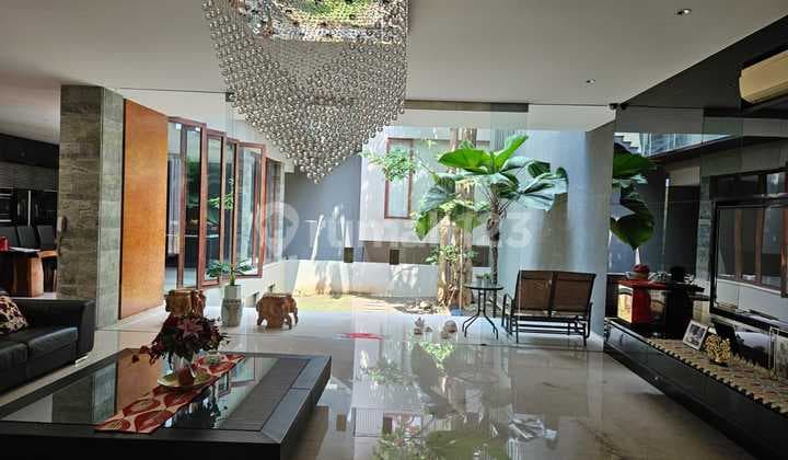 Perumahan Puri Indah 6Br Furnished Jakarta Barat