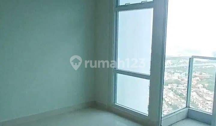 Disewakan Apartemen Puri Mansion 2+1BR Semi Furnished, Kembangan Jakbar
