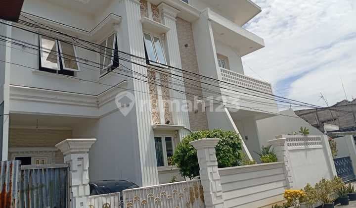 Butuh Uang Rumah Strategis Swasembada 3 Lantai Full Bangunan Jakarta Utara