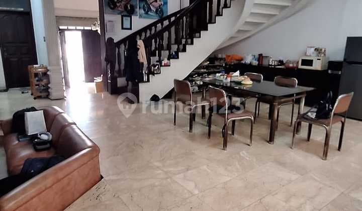 2-Story House Sunrise Garden Boulevard Land Area 373m3 West Jakarta