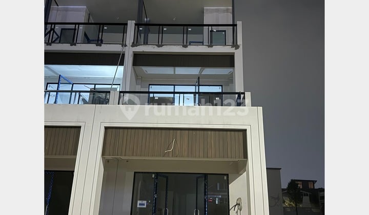 For Sale: 3-Story Sorrento Grande East Gading Serpong Shop House For Sale: 3-Story Sorrento Grande East Gading Serpong Shop House